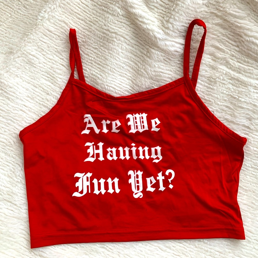 Crop top